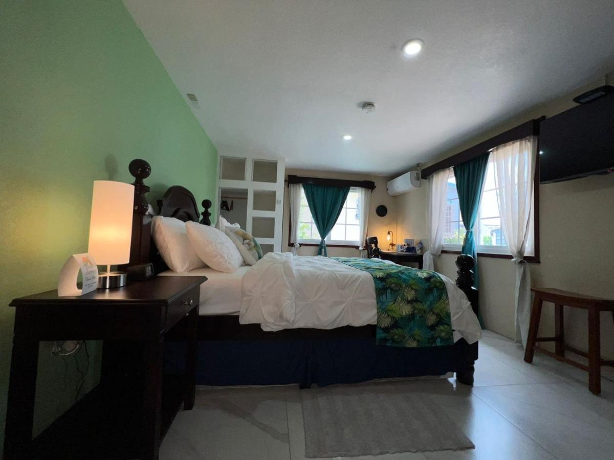 One South Place Hotel Belize City Buitenkant foto